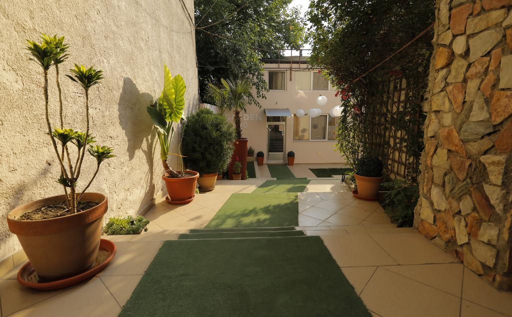 Bed & Breakfast Garden40 Belgrado Buitenkant foto